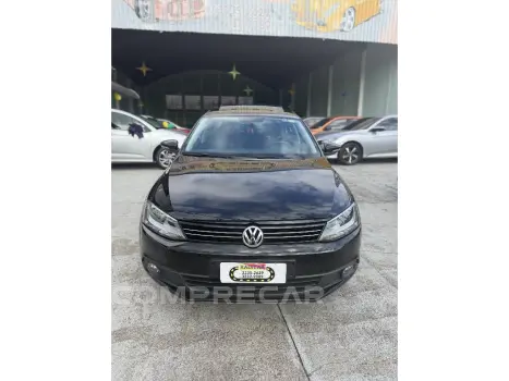 JETTA 2.0 COMFORTLINE FLEX 4P TIPTRONIC