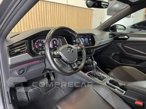 JETTA 1.4 250 TSI TOTAL FLEX R-LINE TIPTRONIC