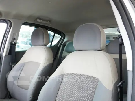 PALIO 1.6 MPI ESSENCE 16V FLEX 4P AUTOMÁTICO
