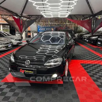Volkswagen JETTA 2.0 5 portas