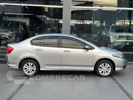 CITY Sedan LX 1.5 Flex 16V 4p Mec.