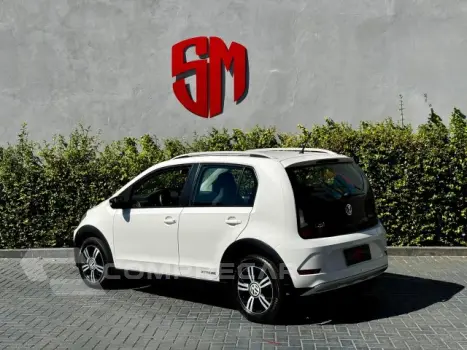 UP - 1.0 170 TSI TOTAL XTREME 4P MANUAL