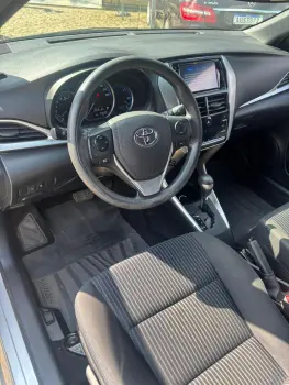 YARIS HATCH XL 1.5 AUTOMATICO