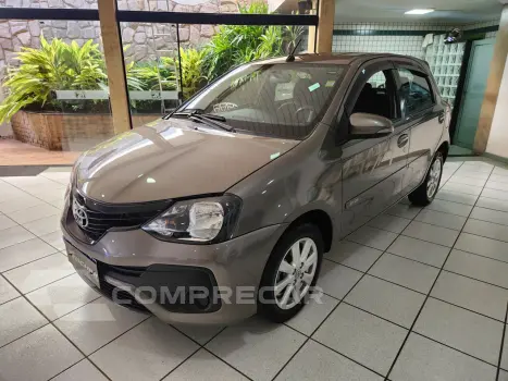 Toyota Etios Hatch 1.5 16V 4P FLEX X PLUS AUTOMÁTICO 4 portas