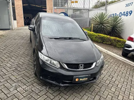 Honda Civic Sedan LXR 2.0 Flexone 16V Aut. 4p 4 portas