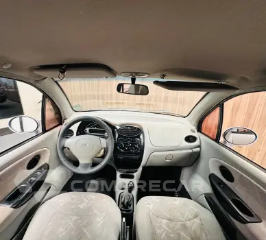 QQ 1.1 MPFI 16V
