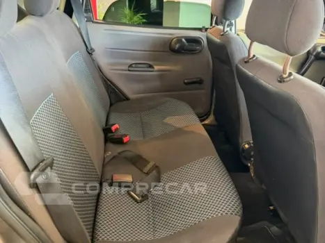 CLASSIC - 1.0 MPFI LS 8V 4P MANUAL