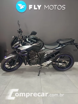 FZ25 FAZER LE (PANTERA NEGRA)