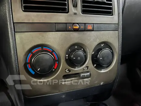 IDEA 1.8 MPI ADVENTURE 16V FLEX 4P MANUAL