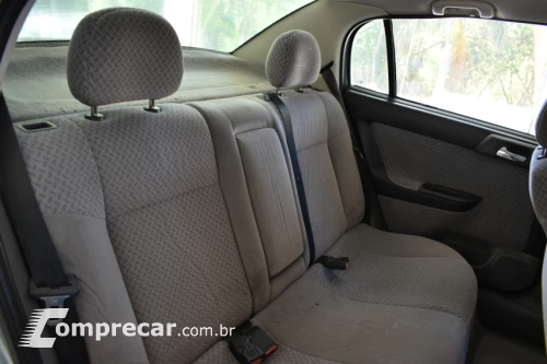 ASTRA 2.0 MPFI CD Sedan 8V