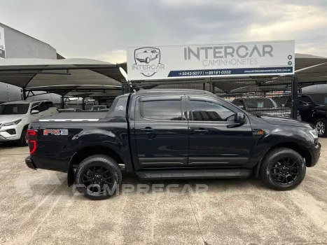 RANGER 2.2 Black 4X4 CD 16V