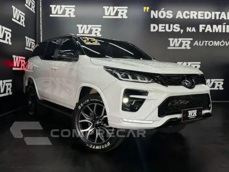 HILUX SW4 2.8 D-4d Turbo Gr-s 7L 4X4