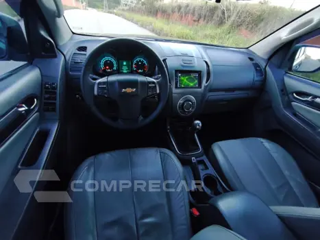 S10 2.4 MPFI LS 4X2 CD 8V FLEX 4P MANUAL