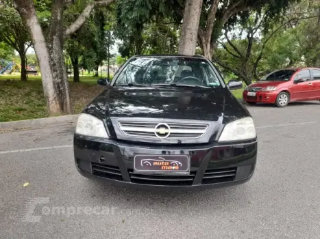 ASTRA SEDAN - 2.0 MPFI ADVANTAGE SEDAN 8V 4P AUTOMÁTICO