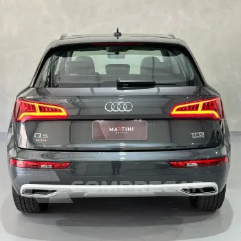 Q5 Ambiente 2.0 TFSI Quattro S tronic