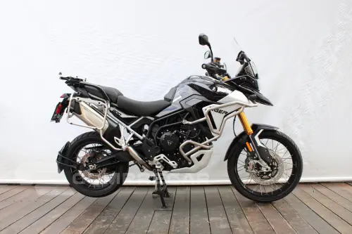 TRIUMPH TIGER 900 RALLY PRO