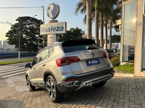 TAOS Highline 1.4 250 TSI Flex Aut.