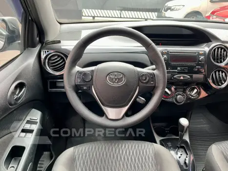 ETIOS 1.5 XS Sedan 16V