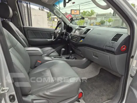 Hilux Caminhonete 3.0 16V 4P 4X4 SRV TURBO DIESEL CABINE DUP