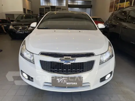 Cruze LT automático