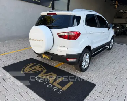 EcoSport TITANIUM 2.0 16V Flex 5p Aut.