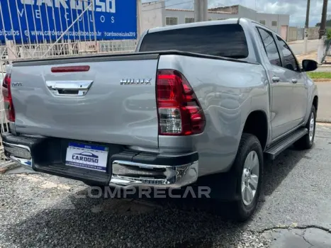 HILUX - 2.7 SR 4x2 CD 16v 4P MANUAL
