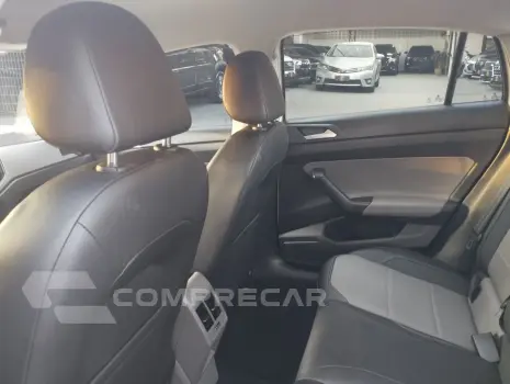 Virtus 1.0 4P 200 TSI FLEX HIGHLINE AUTOMÁTICO