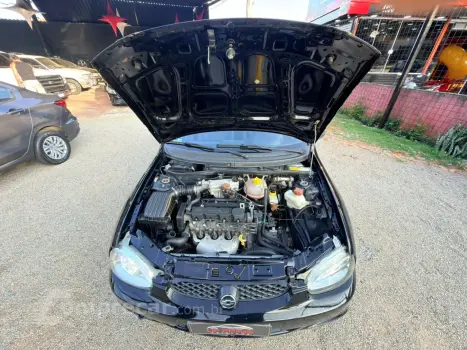 Classic Sedan 1.0 4P FLEX LIFE