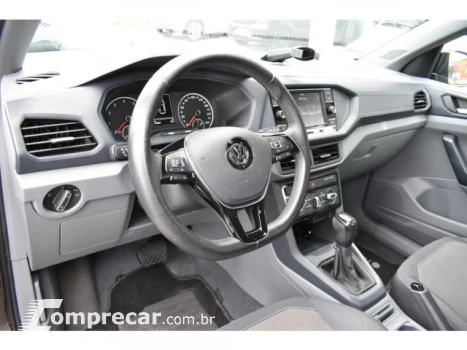 Volkswagen T-CROSS - 1.0 200 TSI TOTAL AUTOMÁTICO 4 portas