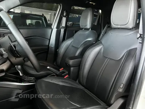 TORO 1.3 TURBO 270 FLEX VOLCANO AT6