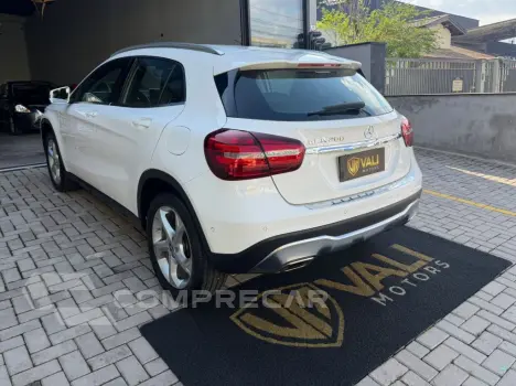 GLA 200 Advance 1.6/1.6 TB 16V Flex Aut.