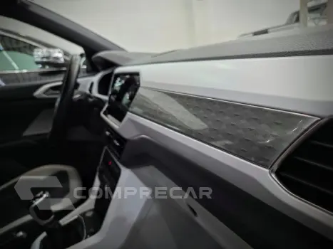 T-CROSS 1.4 250 TSI TOTAL FLEX HIGHLINE AUTOMATICO