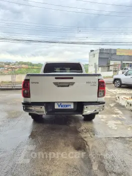 HILUX 2.8 D-4d Turbo CD SRV 4X4