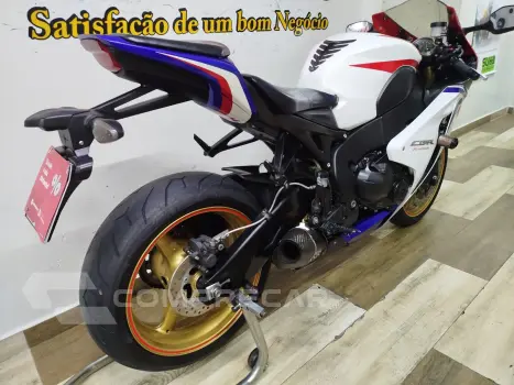 CBR 1000 FIREBLADE RR