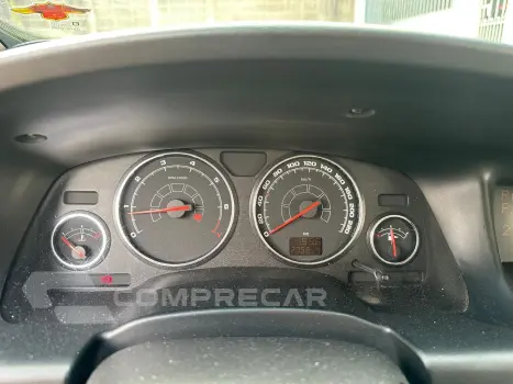 Zafira 2.0 4P ELITE FLEX 7 LUGARES AUTOMÁTICO