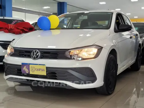Volkswagen Polo Track 1.0 Flex 12V 5p 4 portas