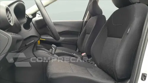 KICKS PLAY 1.6 16V FLEXSTART SENSE XTRONIC