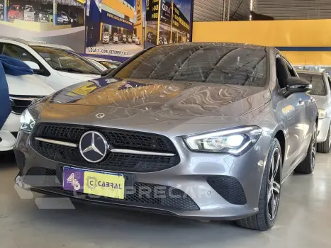 Mercedes-Benz CLA-250 2.0 16V TB Aut. 4 portas