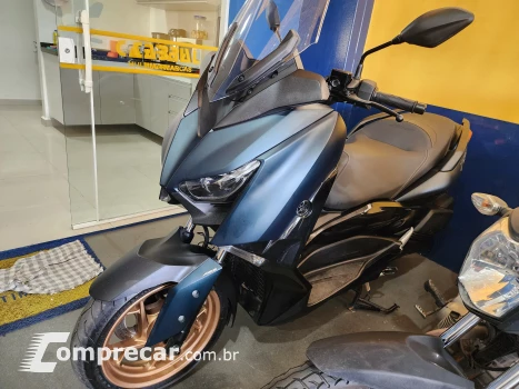 Yamaha Xmax