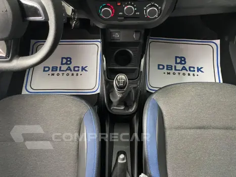 Kwid KWID Intense 1.0 Flex 12V 5p Mec.