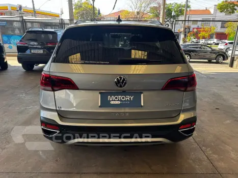 TAOS 1.4 250 TSI TOTAL FLEX COMFORTLINE AUTOMÁTICO