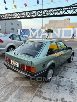 ESCORT 1.6 GL 8V