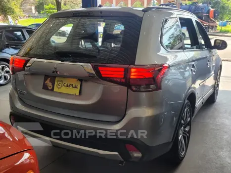 OUTLANDER 2.0 16V 160cv Aut.