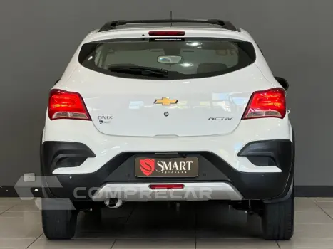 ONIX 1.4 MPFI ACTIV 8V FLEX 4P AUTOMÁTICO