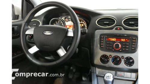 FOCUS HATCH - 1.6 GLX 16V 4P MANUAL