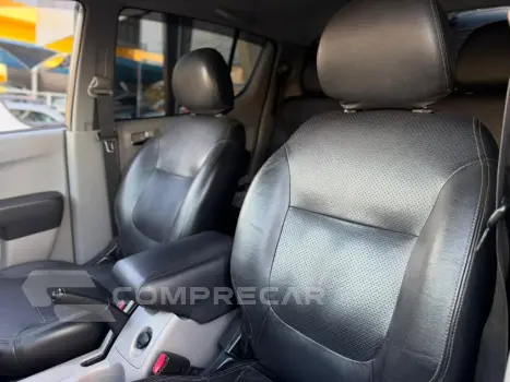 L200 Triton HPE 3.2 CD TB Int.Diesel Aut