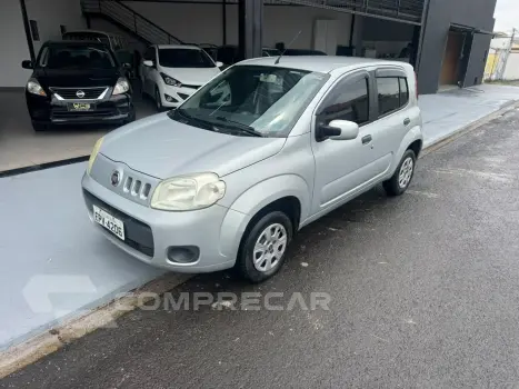Fiat Uno Vivace 1.0 4 portas