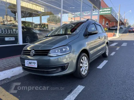 Volkswagen SPACEFOX 1.6/ 1.6 Trend Total Flex 8V 5p 4 portas
