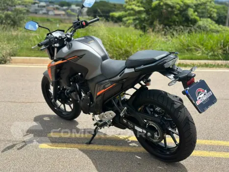 FZ25 FAZER CONNECTD