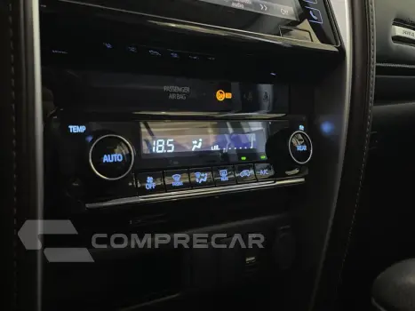 HILUX SW4 2.7 SRV 7 LUGARES 4X2 16V FLEX 4P AUTOMÁTICO